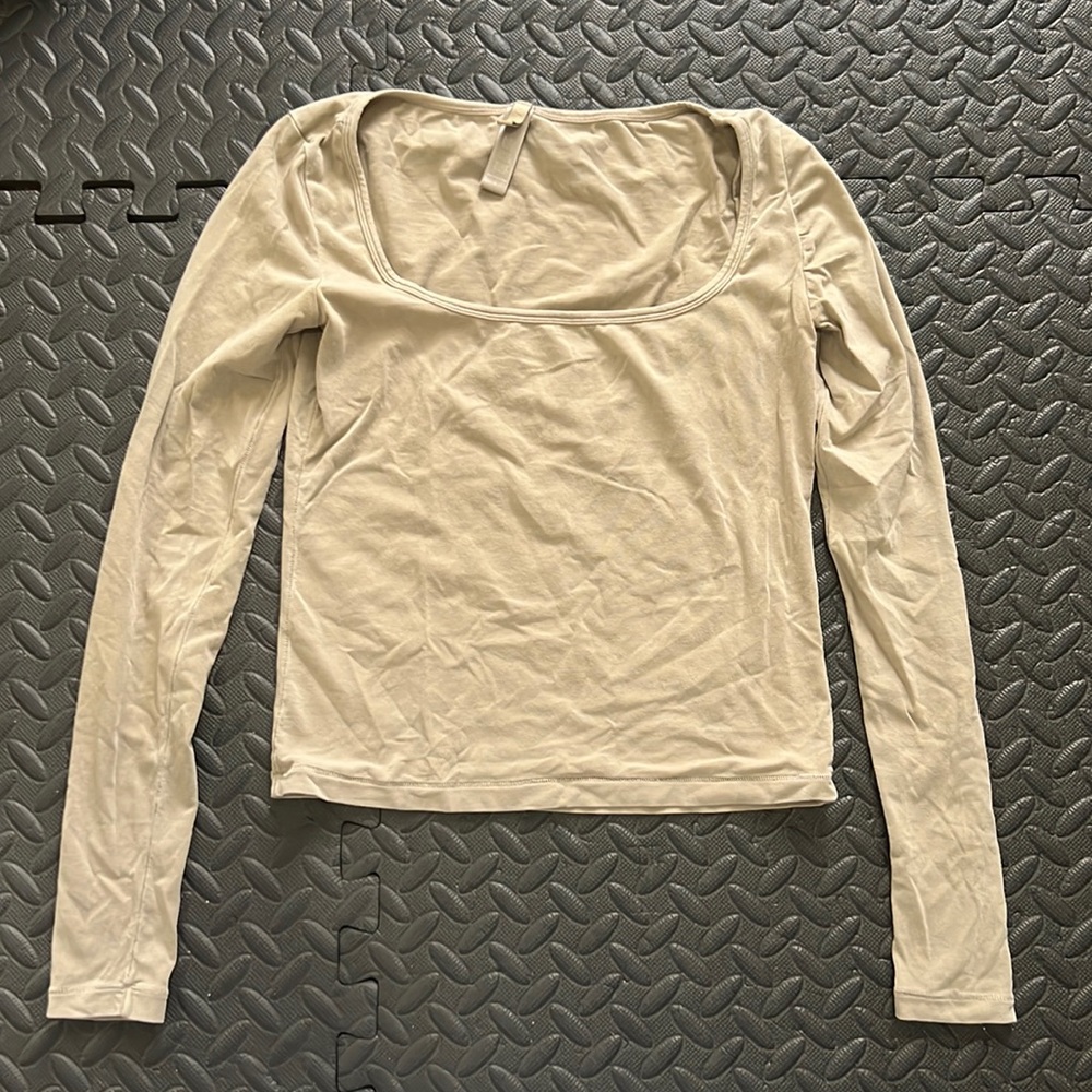 Skims vintage long sleeve